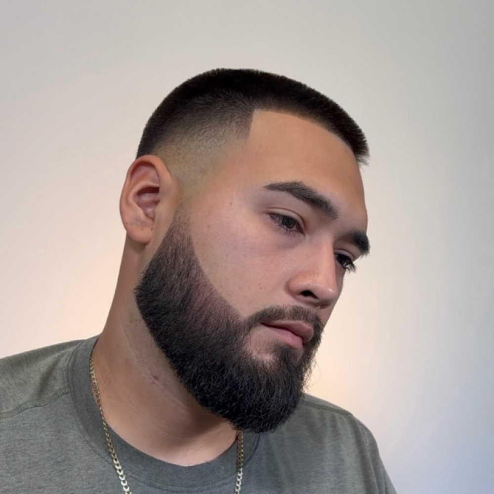 Haircut & Beard at Samuel Medrano in Elgin, IL
