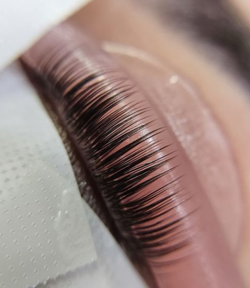 Lash Lift at Ur Bestie the Esthie in CA, CA