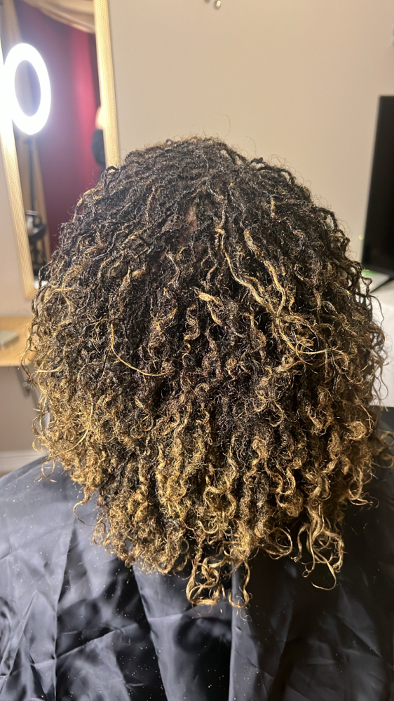 Wax color