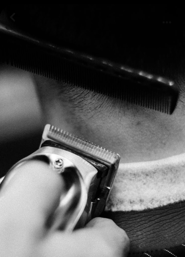 MEN’S HAIRCUT at Hair By Tiffany Matula in Sugarland, TX