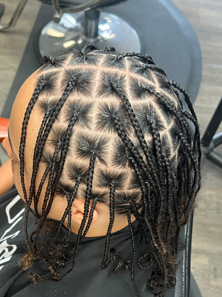 Cornrows Or Natural Styles at Styledbytri in Girard, OH