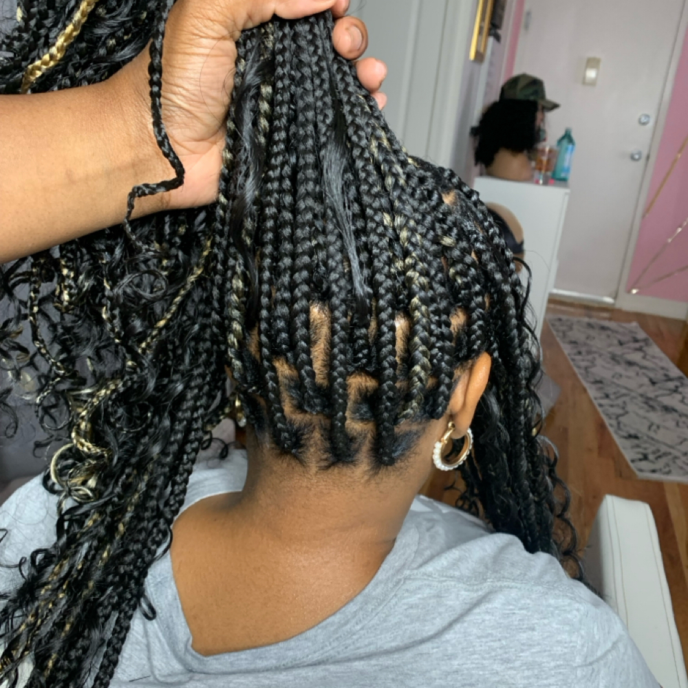 Knotless at Sanare Studio in Catonsville, MD