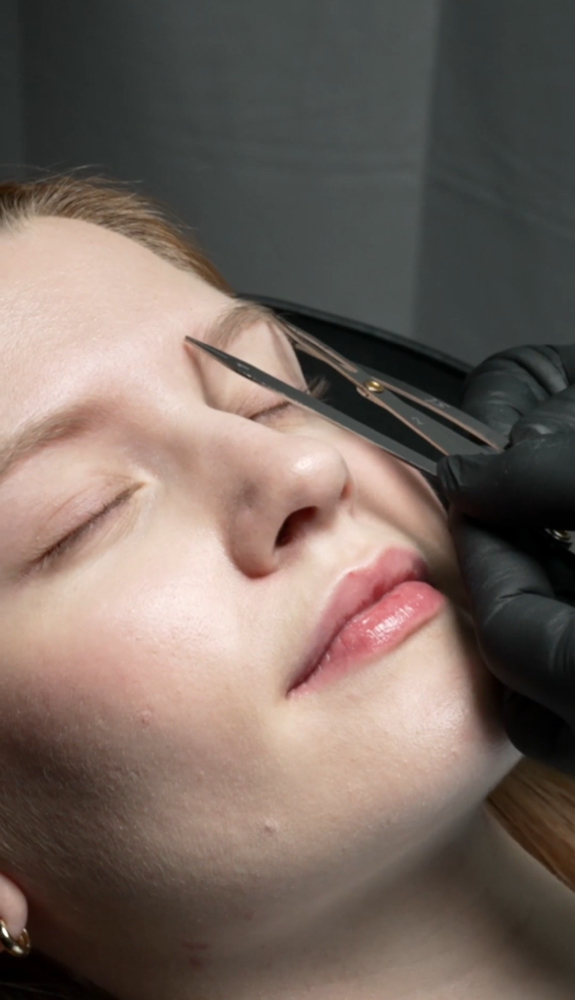 Eyebrow Shapping at Bella Made Beauty Studio in Henderson, NV