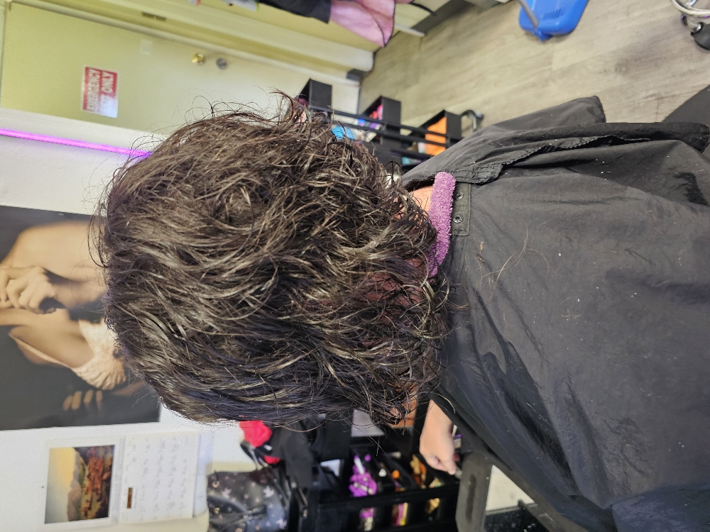 Wash & Chop (Haircut)