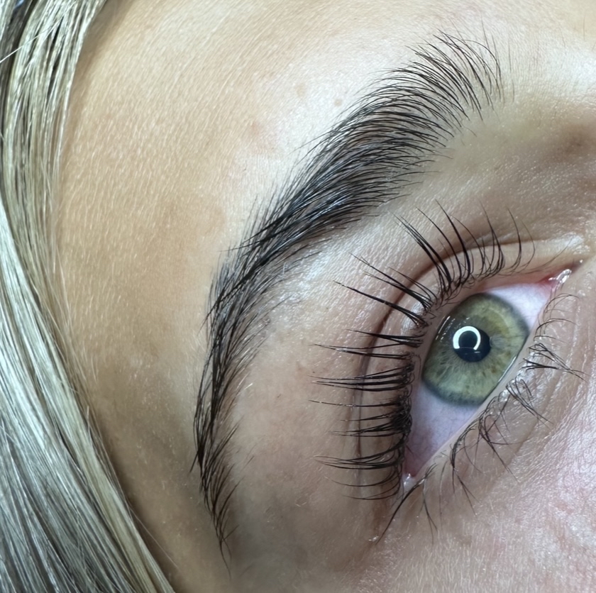 Lash Lift + Tint