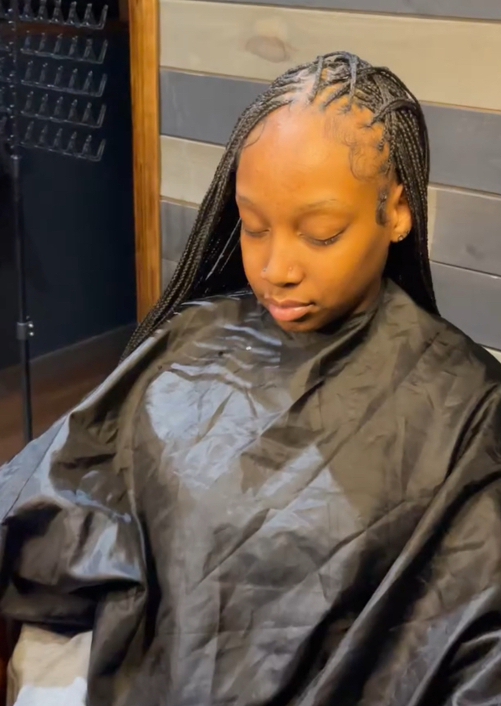 XS Knotless at TheHairAllure in Indianapolis, IN
