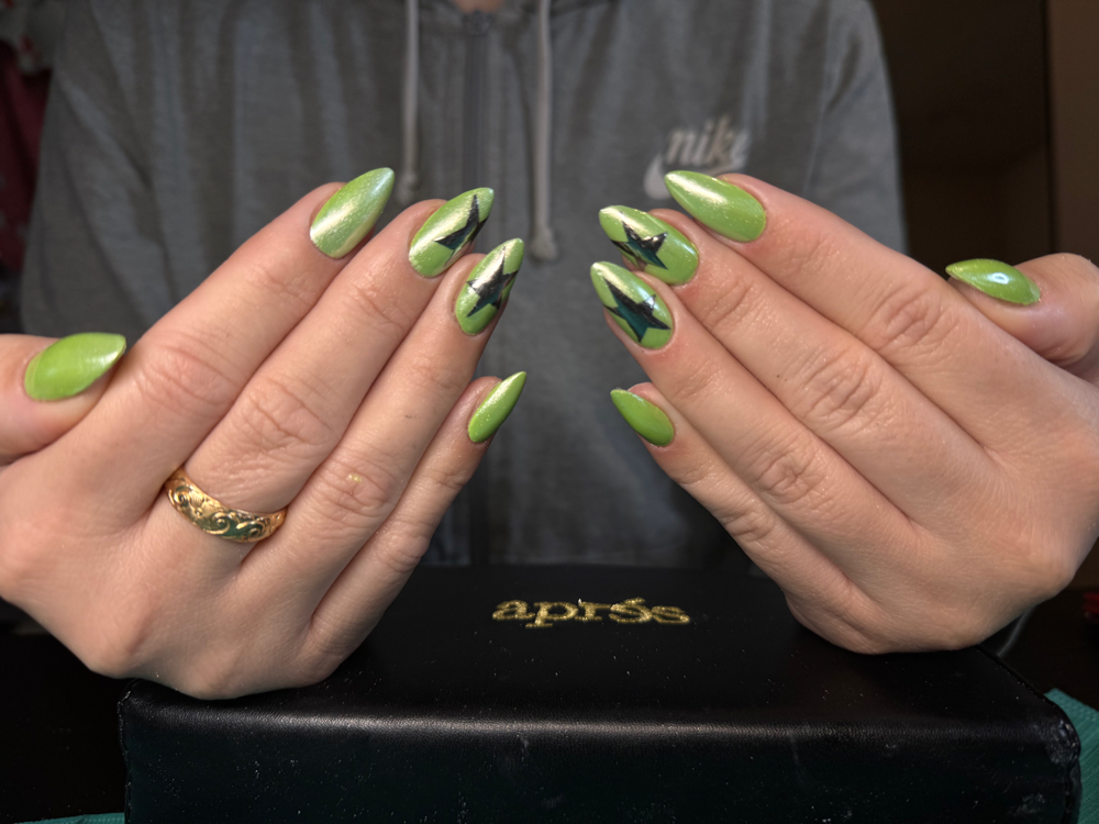 Gel Service 2 Designs