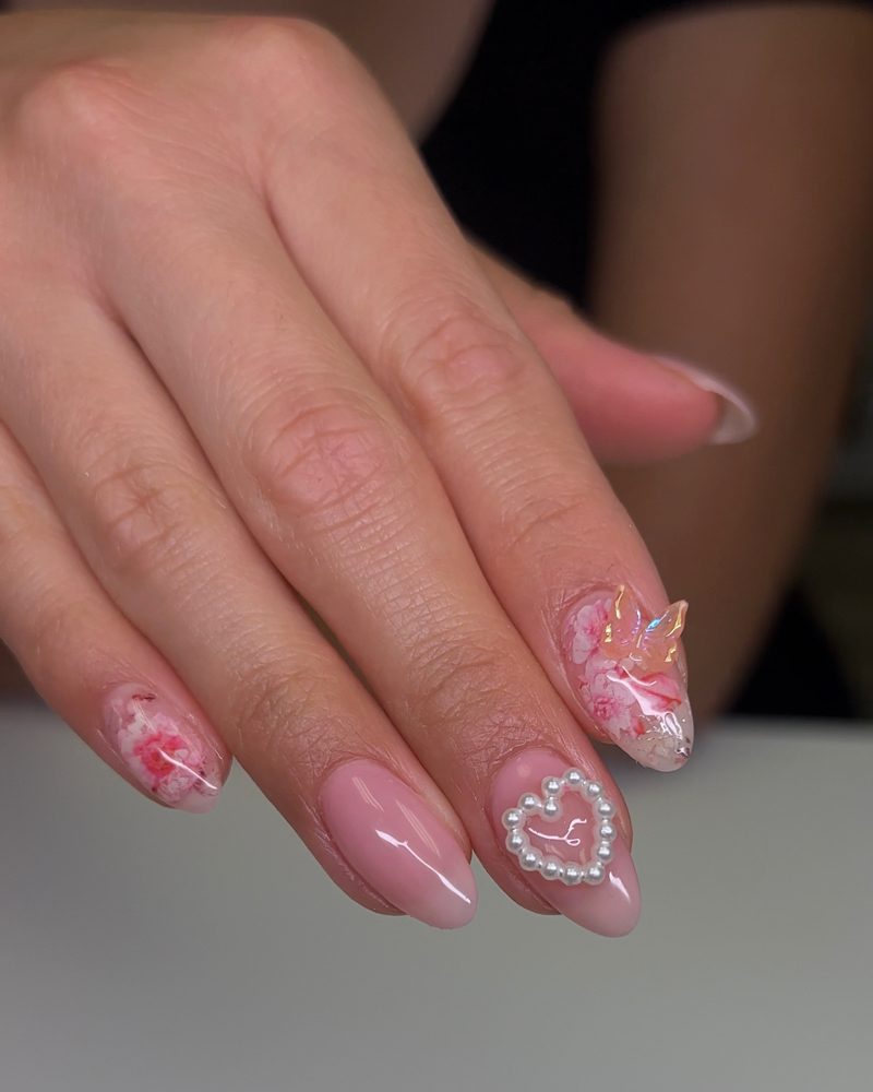 Structured Manicure (Builder Gel)