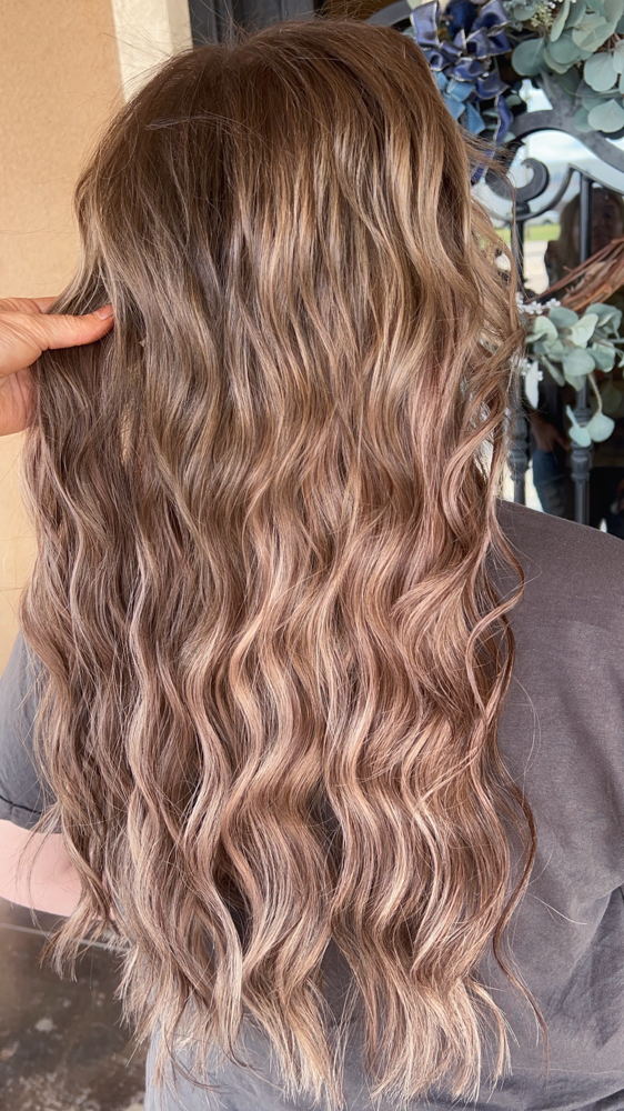 Extensions Wash And Blowdry