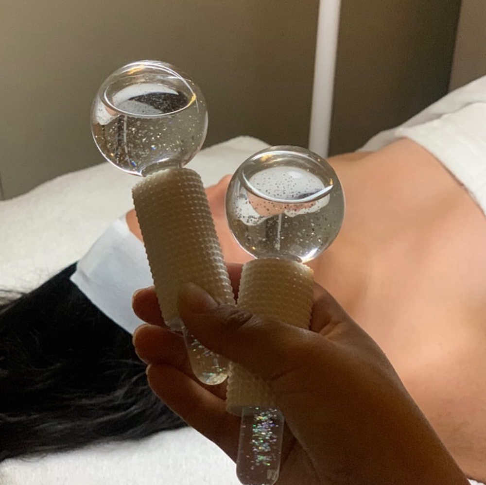 CUSTOMIZED FACIAL