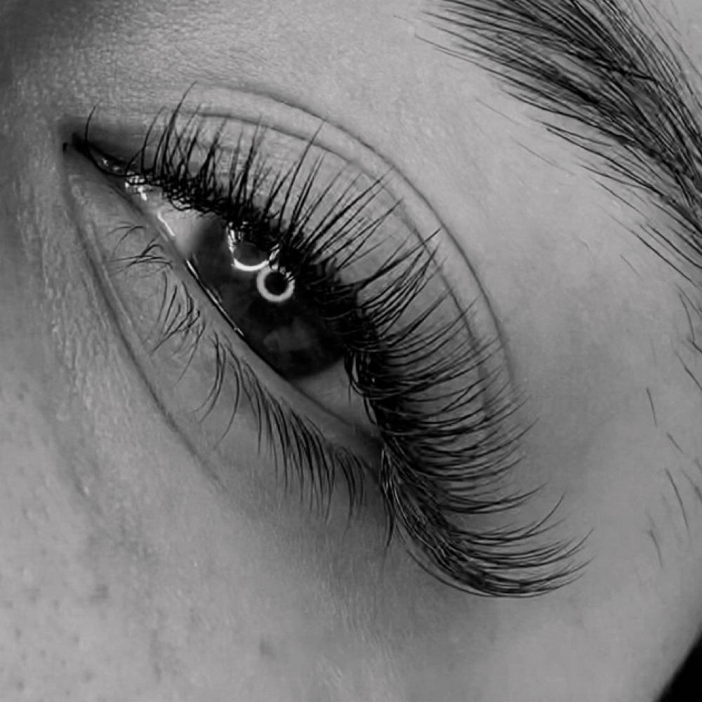 C L A S S I C at 614 LASH LOFT in Powell, OH