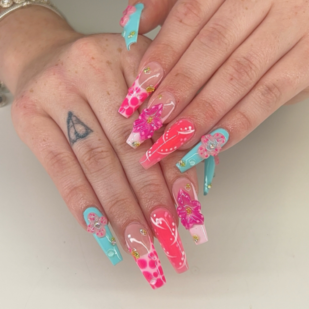 Full Set w/ Tier 4 Nail Art at Nails by Bunny in Southgate, MI