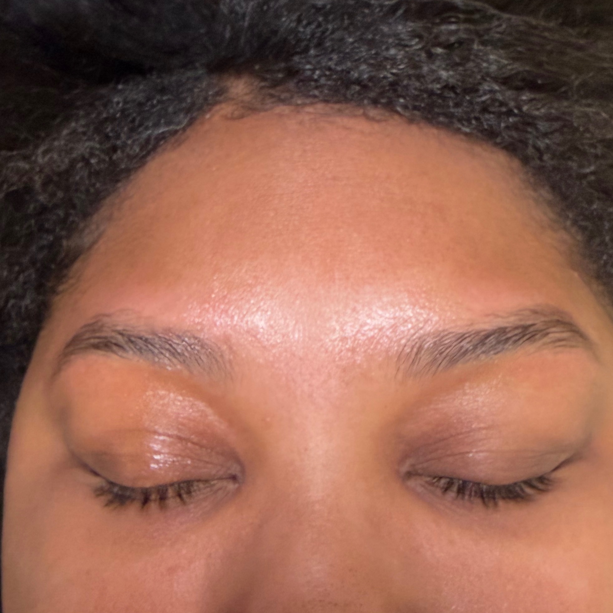 Eyebrow Wax at Middletown Mane in Louisville, KY