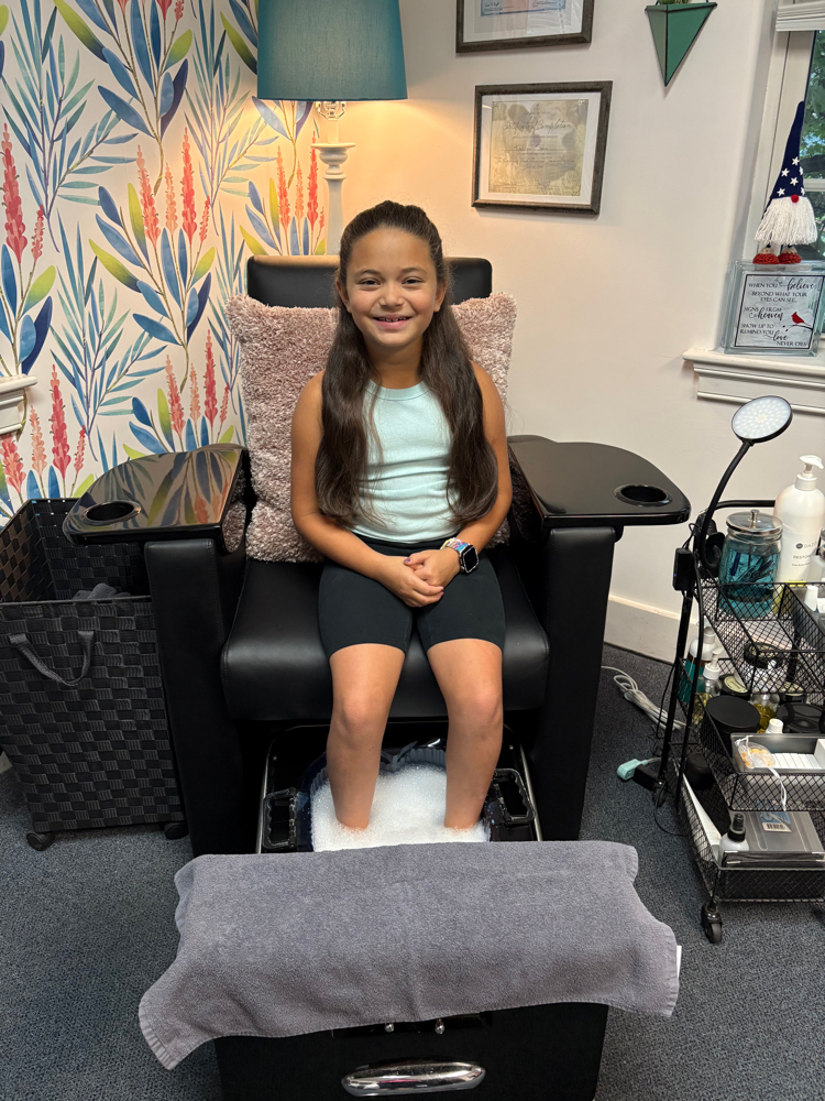 Pedicure 12 & Under