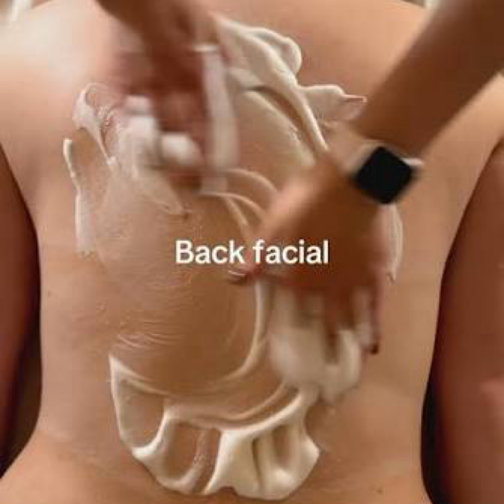 Back Facial at Glow by JLynn in Chesterfield, MI