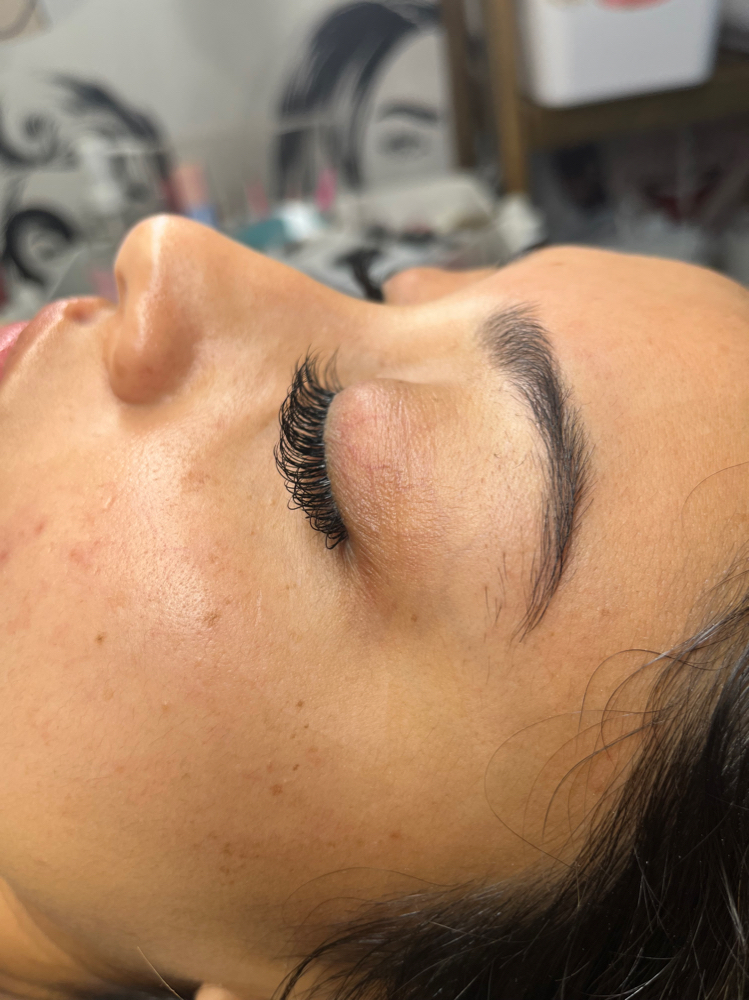 Hybrid Lash Extensions