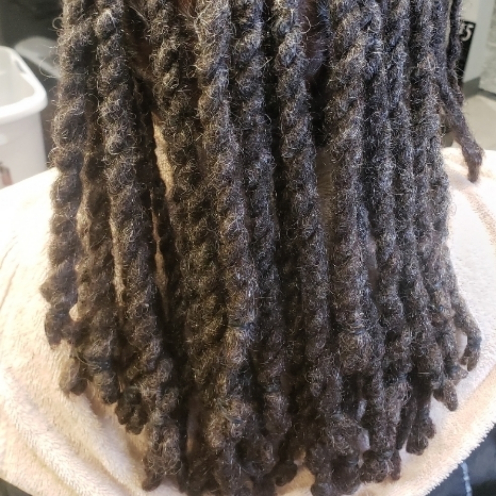 Two Strand W/Treatment-PassShoulder at YTS NATURALS in CLEVELAND, OH