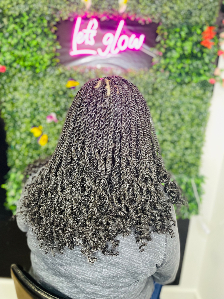 kinky Twist at mapamboli signature in atlanta, GA