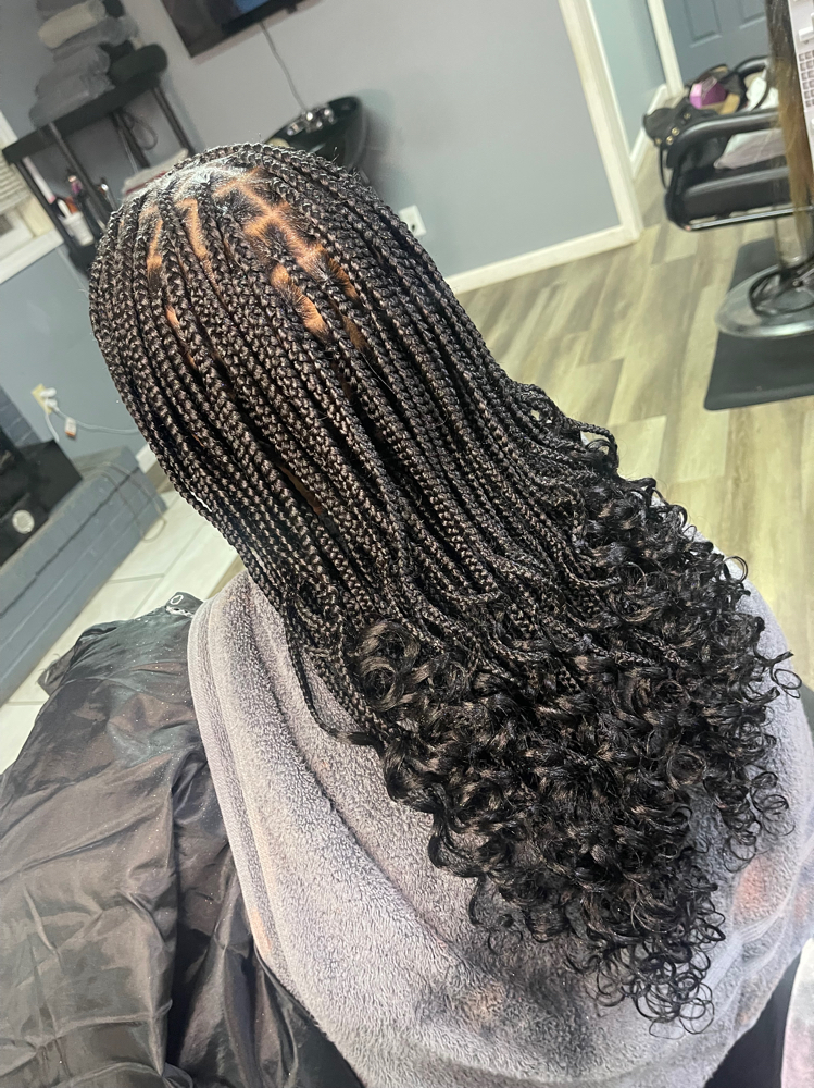 Medium Knotless at A Touch Of Class II in Farmville, VA