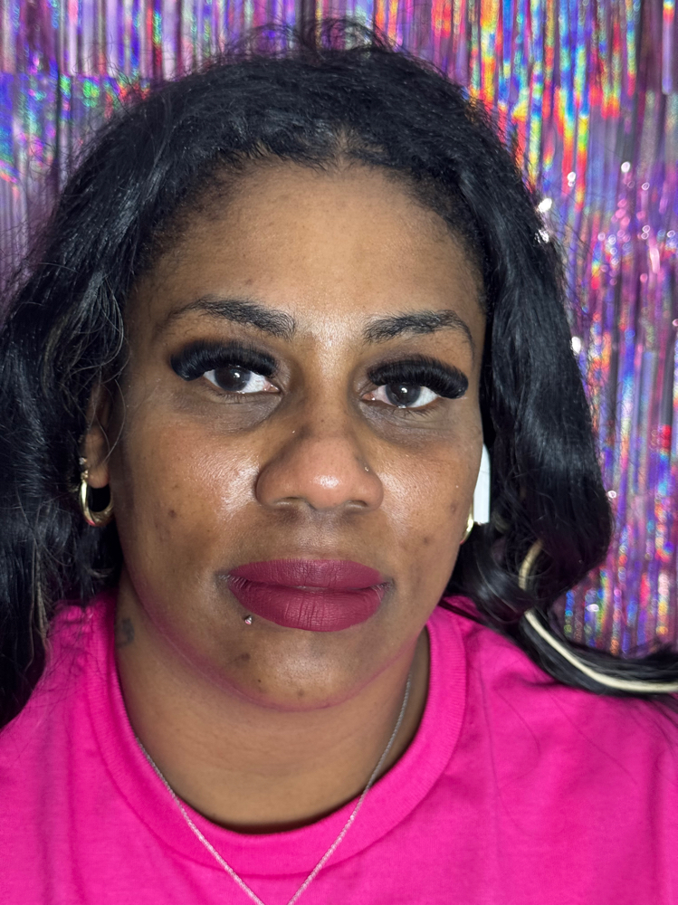 The Glam set (mega volume set) at Akira’s Beauty Lounge in Hot Springs, AR