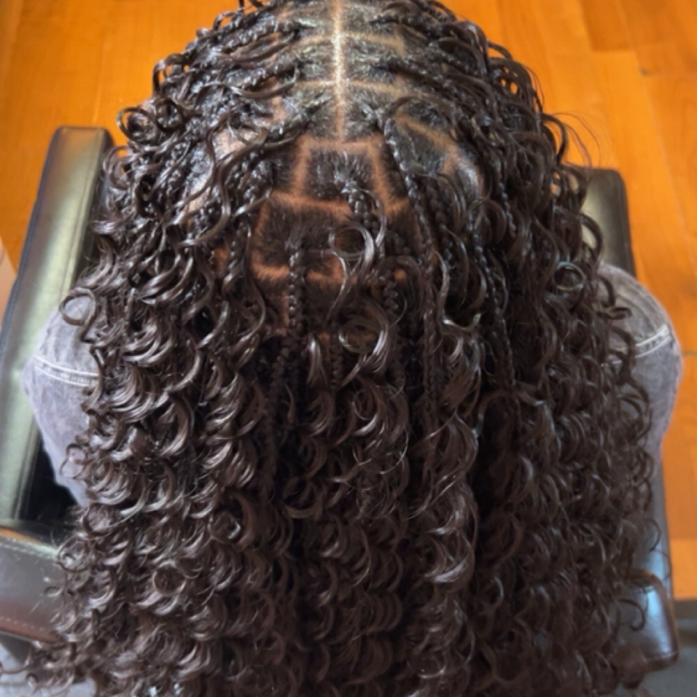 Miracle Knots at Kenya's Dash Of Beauty in Murfreesboro, TN