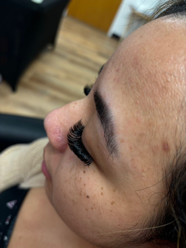 Lash Touch Up