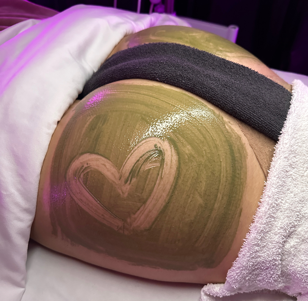 Peachy Queen Treatment