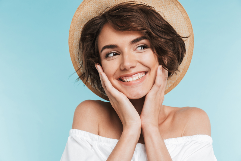 Free Brows With Teeth Whitening