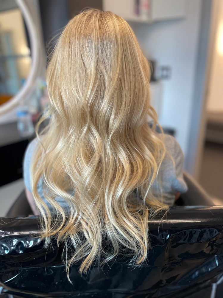 Blowdry/style