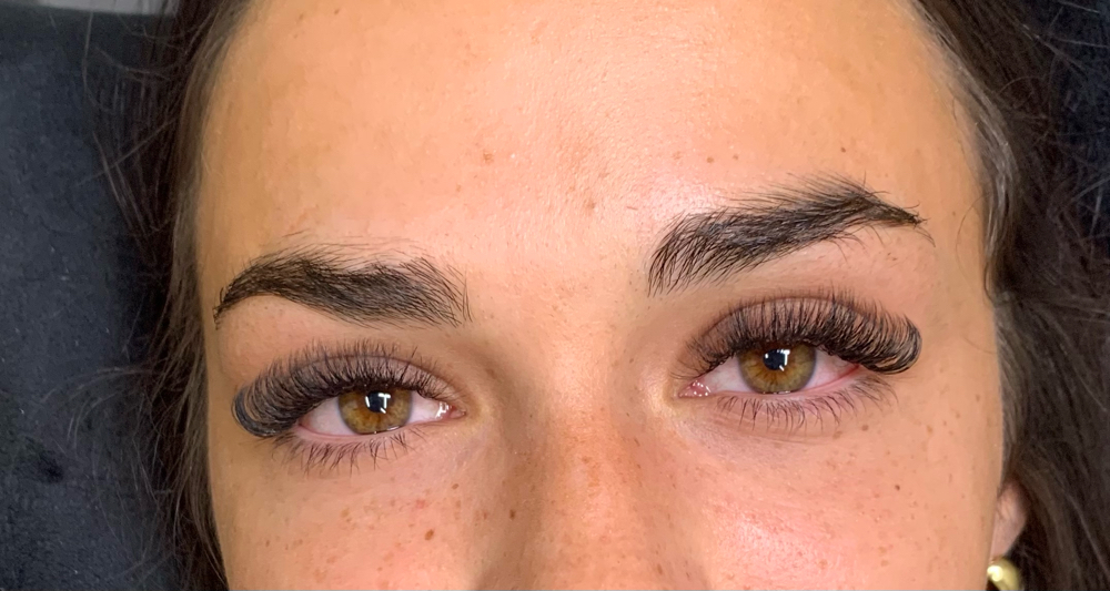 Volume Lash Extensions