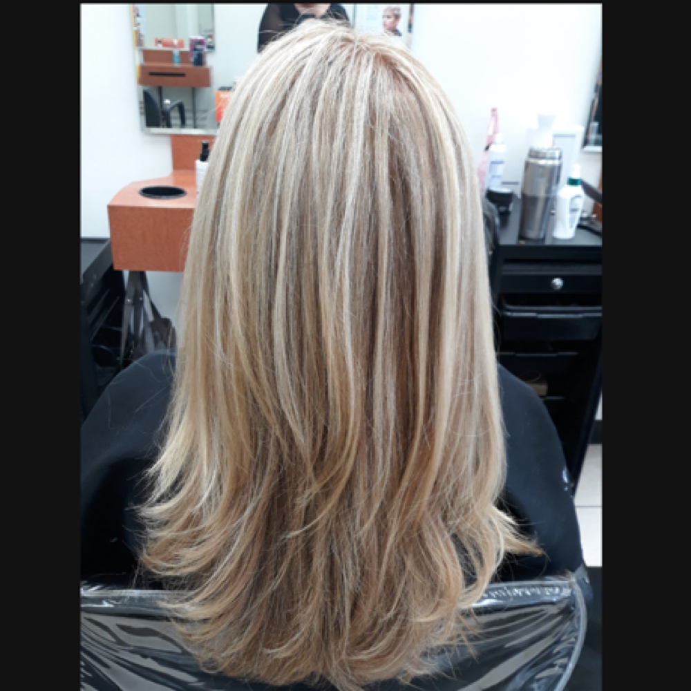 🌞 The Full MTV Blonde at L.A. HAIR in Naples, FL