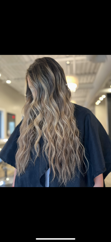 Dimensional Brunette