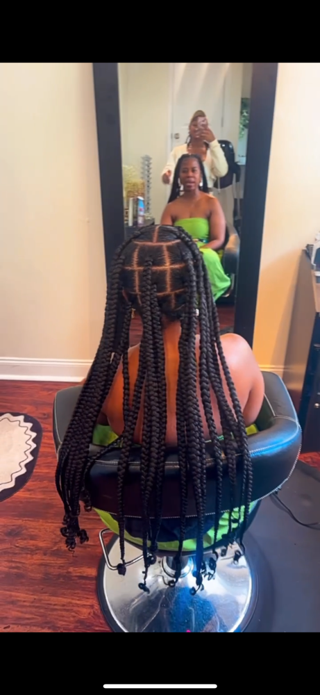 Knotless Braids at Marlie Mahogany in Atlanta, GA