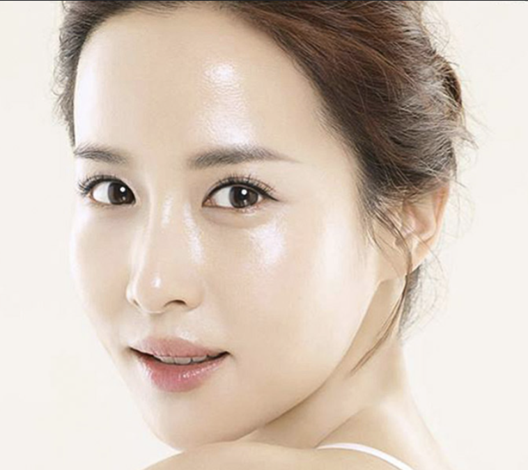 Holistic Korean Facial