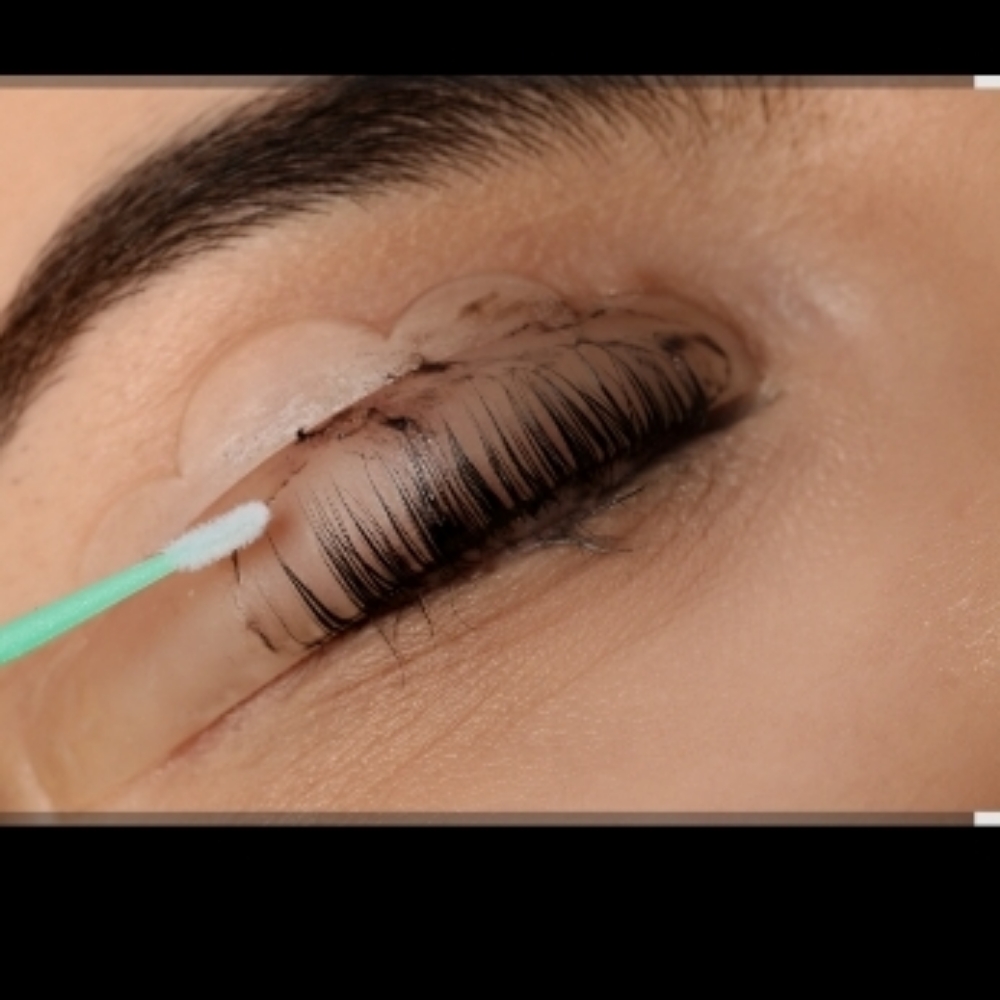 Eyelash Tint at Beauty Couture MedSpa in Austin, TX