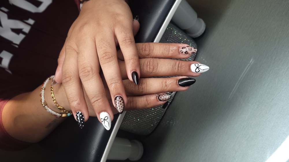 Tier 2 Nail Art (6 Fingers Or Less) at Polished Rose in Richmond, KY