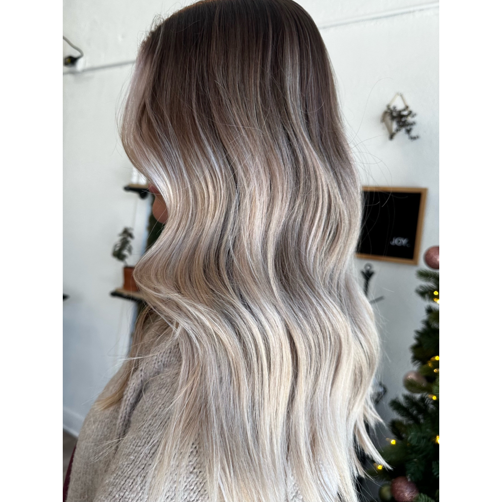 Gloss With Root Melt