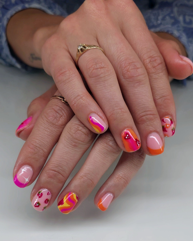 Traditional Structured Mani