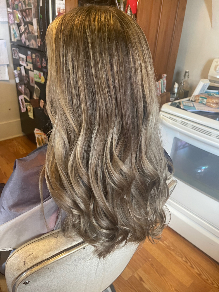 Highlights/Full Foil at Love and Hair in Cheney, KS