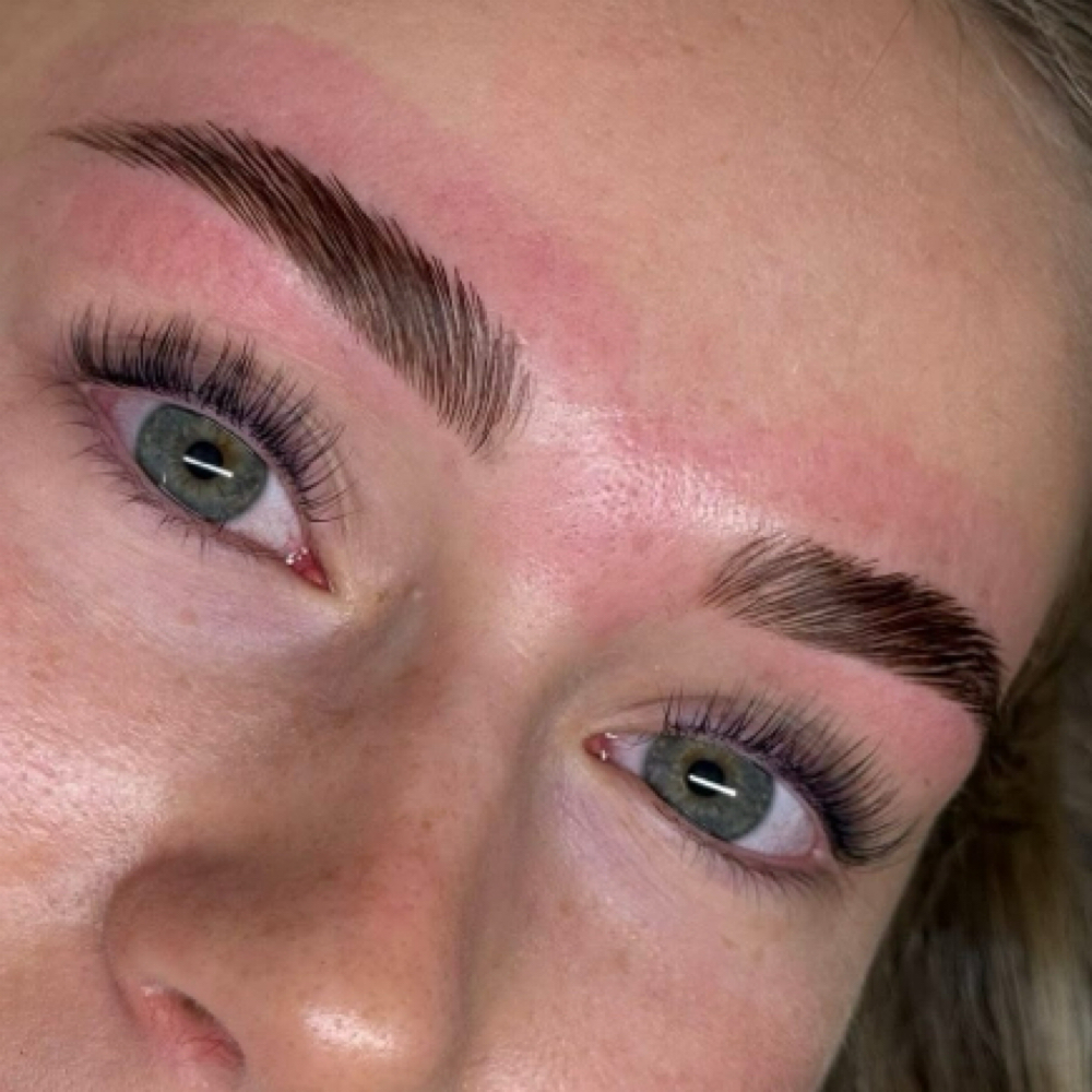 Lash Lift at Naz Brows in Tampa, FL