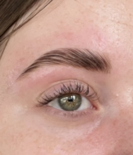 Brow Lamination & Tint