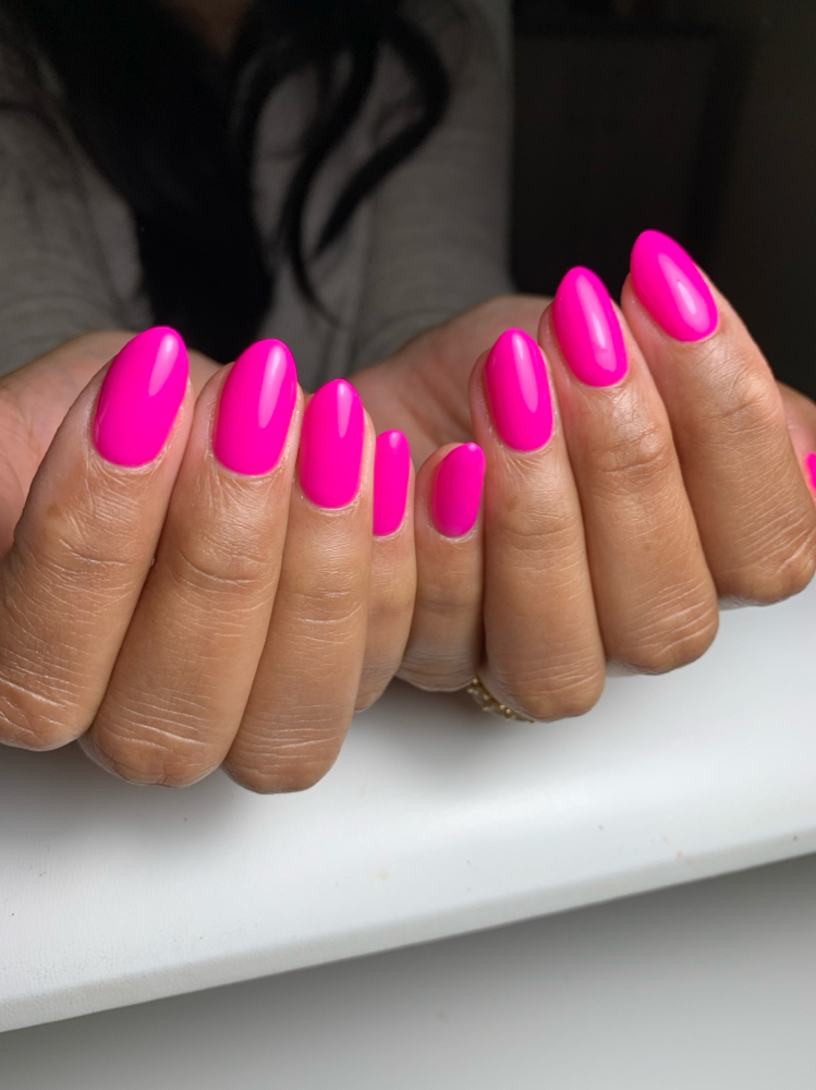 Builder Gel Mani (Short-Med Nails)