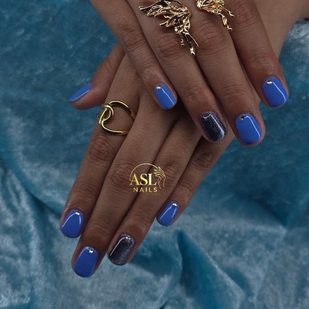 Regular Manicure/Manicura regular at ASL NAILS BY ARLENE in Terre Haute, IN