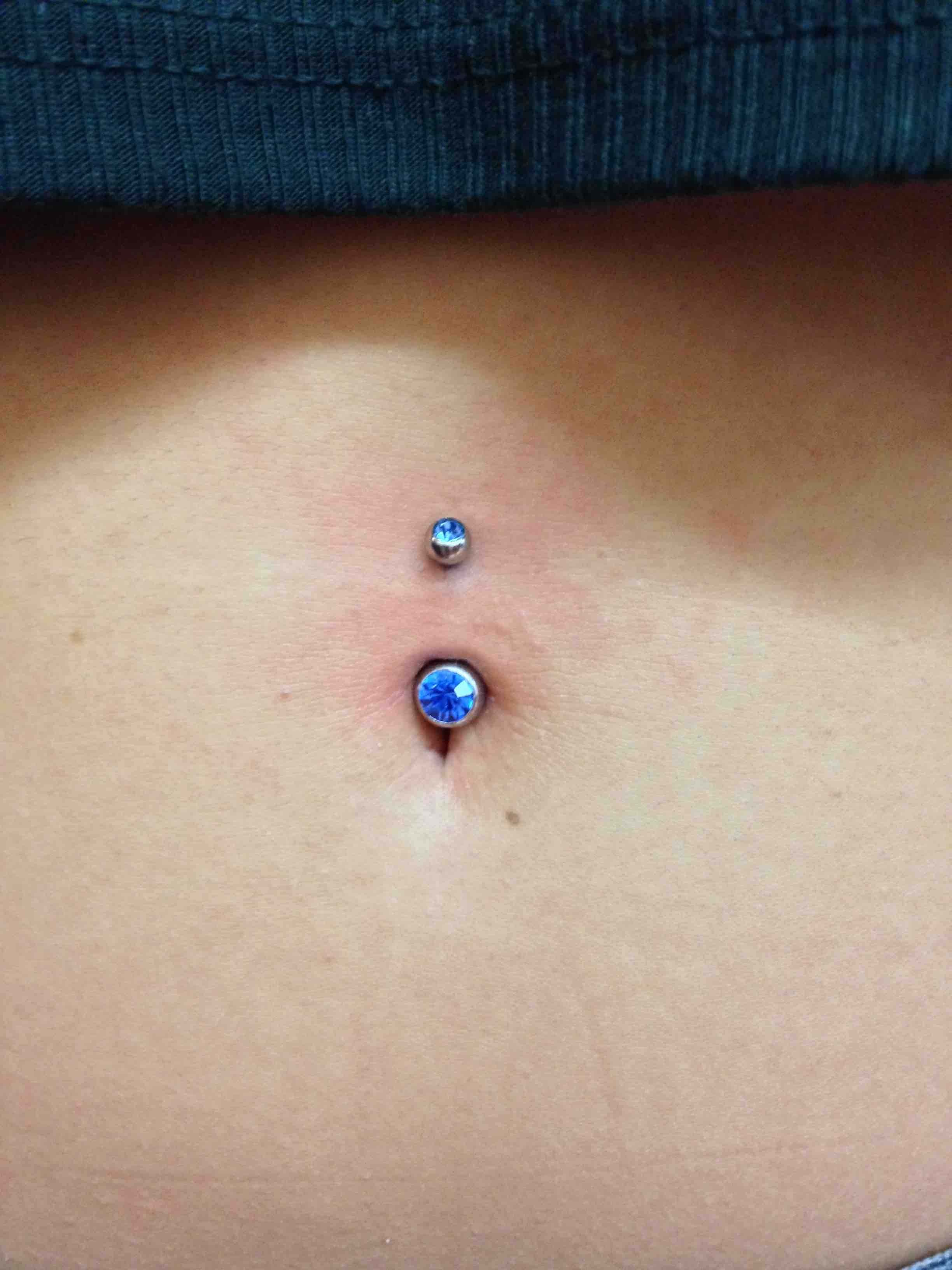 Navel (belly button) Piercing