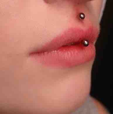 Jestrum Lip Piercing