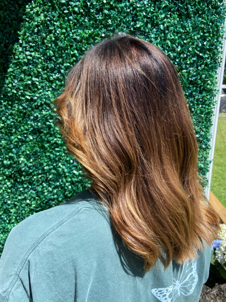 Color Retouch at The Beauty Bar Boutique in Massachusetts, MA