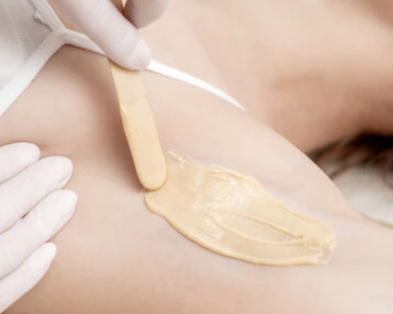 Under Arms Wax/Axilla Con Cera