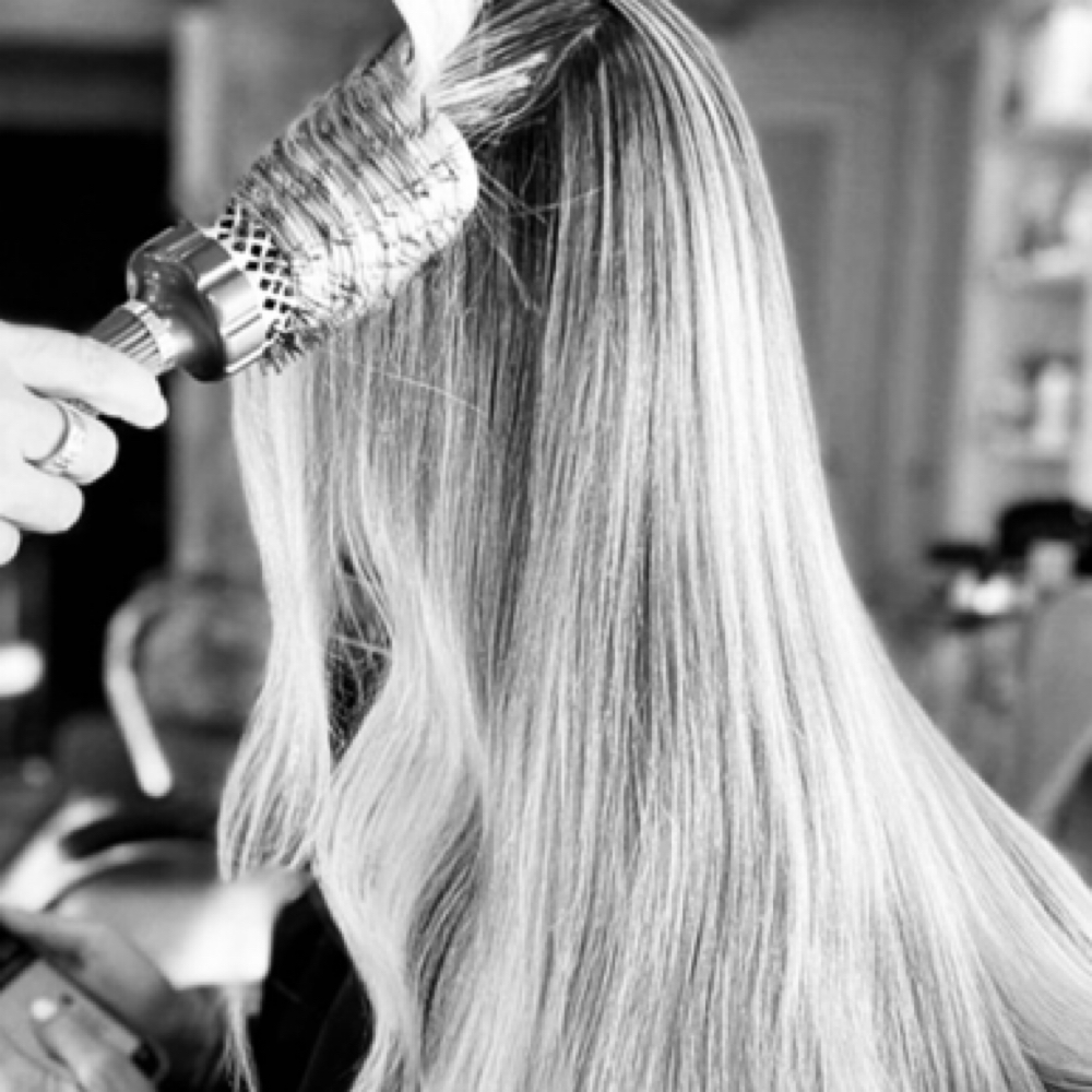 Shampoo + Blowout + style at Abide Salon in Chattanooga, TN