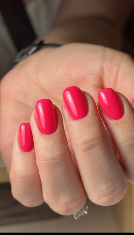 Russian Manicure (Biosculpture)