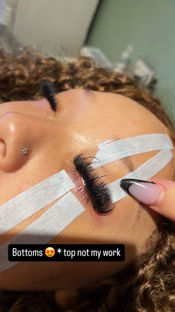 Bottom lashes at BellezaLuxCo in Muncie, IN